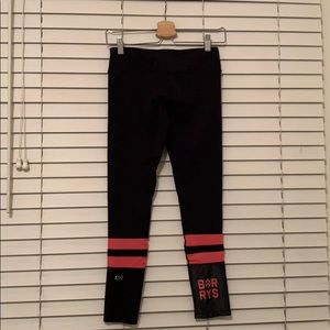 Barry’s bootcamp logo workout leggings.